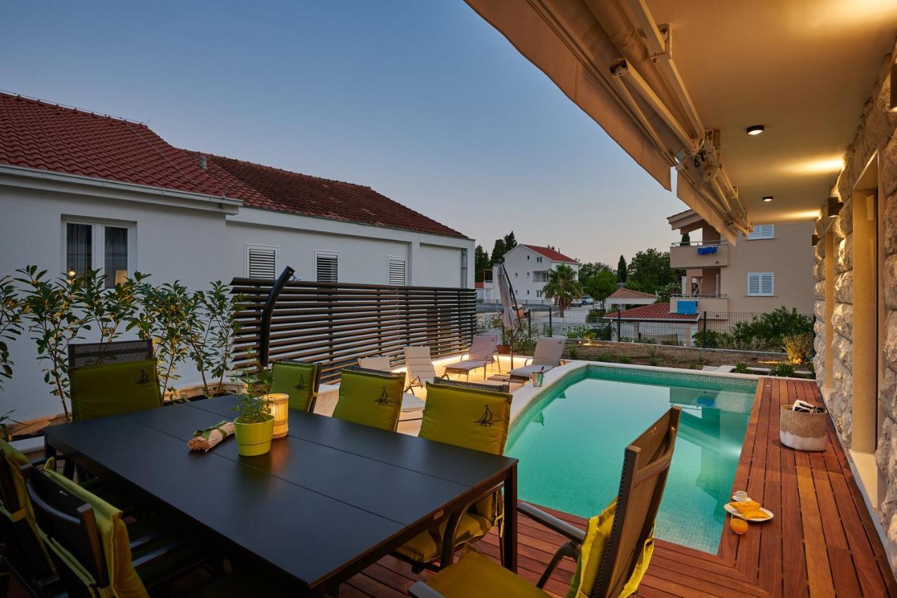סלאנו Villa Nika With Private Heated Pool מראה חיצוני תמונה